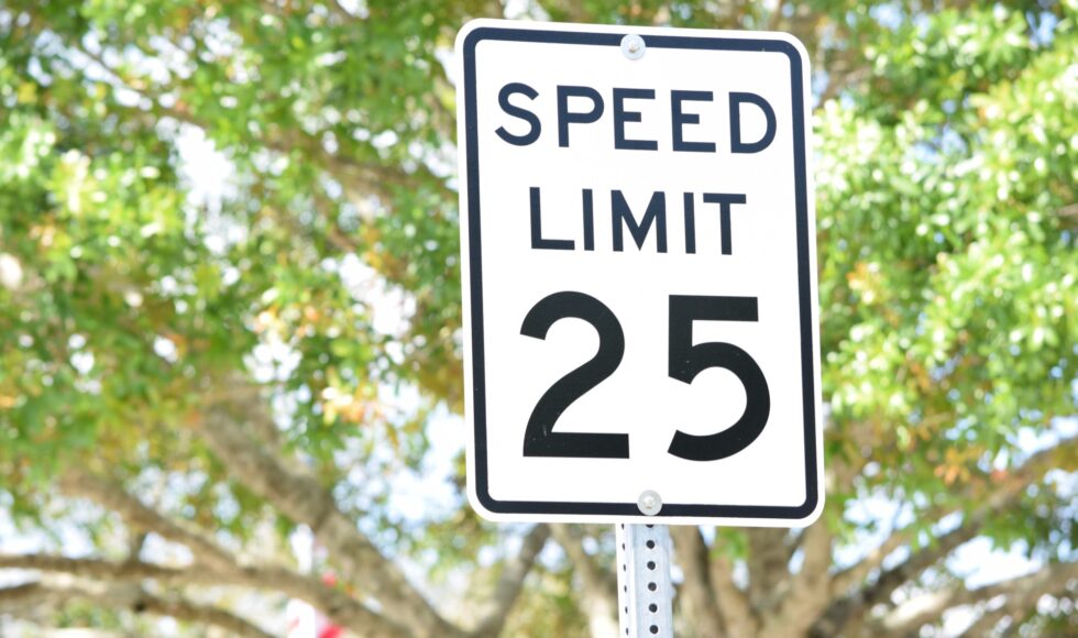 8 Ways To Drive The Legal Speed Limit In Louisiana